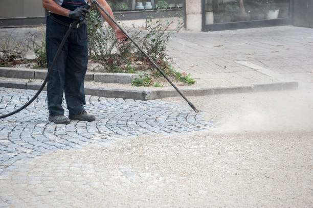 Best Animal Enclosure Cleaning  in Charleroi, PA